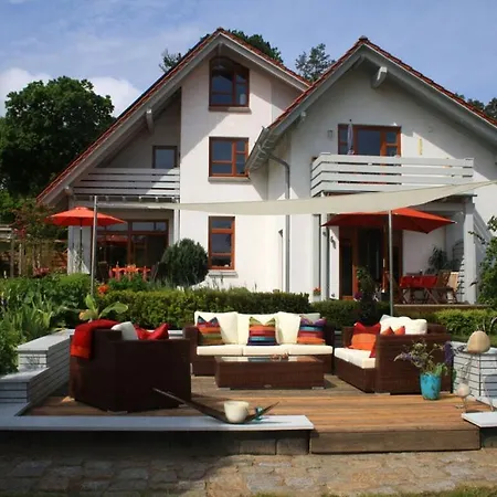 Living Lust 2 In مالتشو