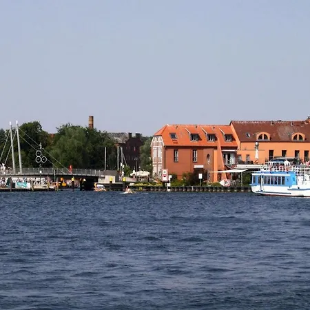 Living Lust 2 In بيت للعطل مالتشو